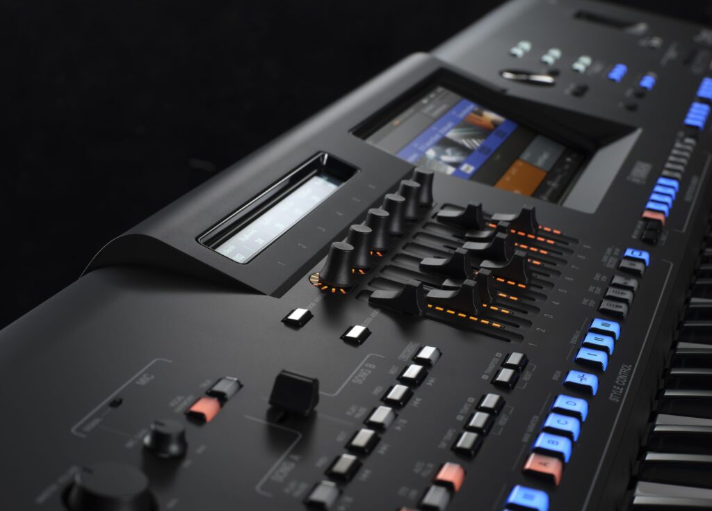Yamaha Keyboard
