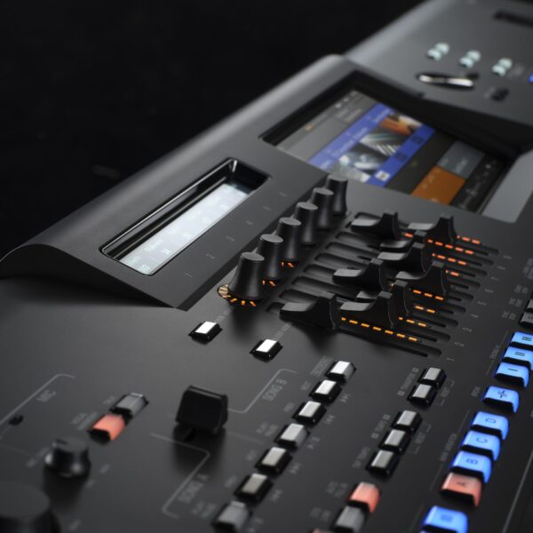 Yamaha Keyboard